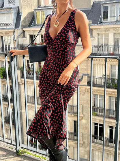 French Floral Cami Midi Dress with V Neck