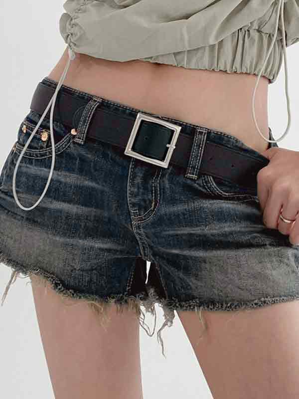 Donkere denimshort met lage taille en riem