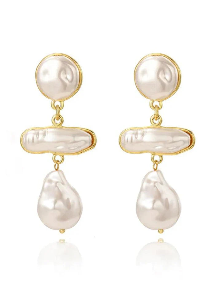 White Vintage Baroque Irregular Faux Pearl Linked Earring