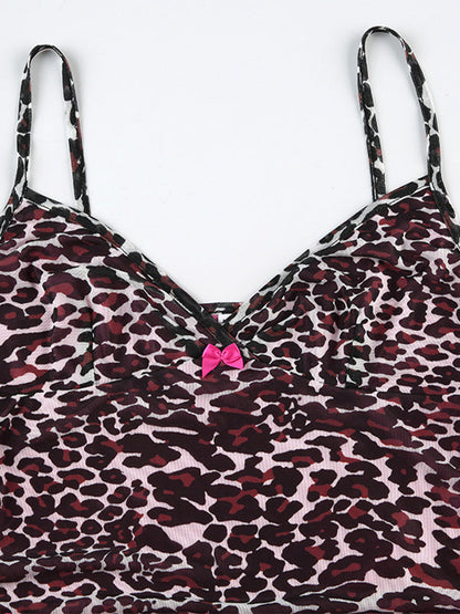 Roze Y2K cami-top met kanten stiksels en luipaardprint