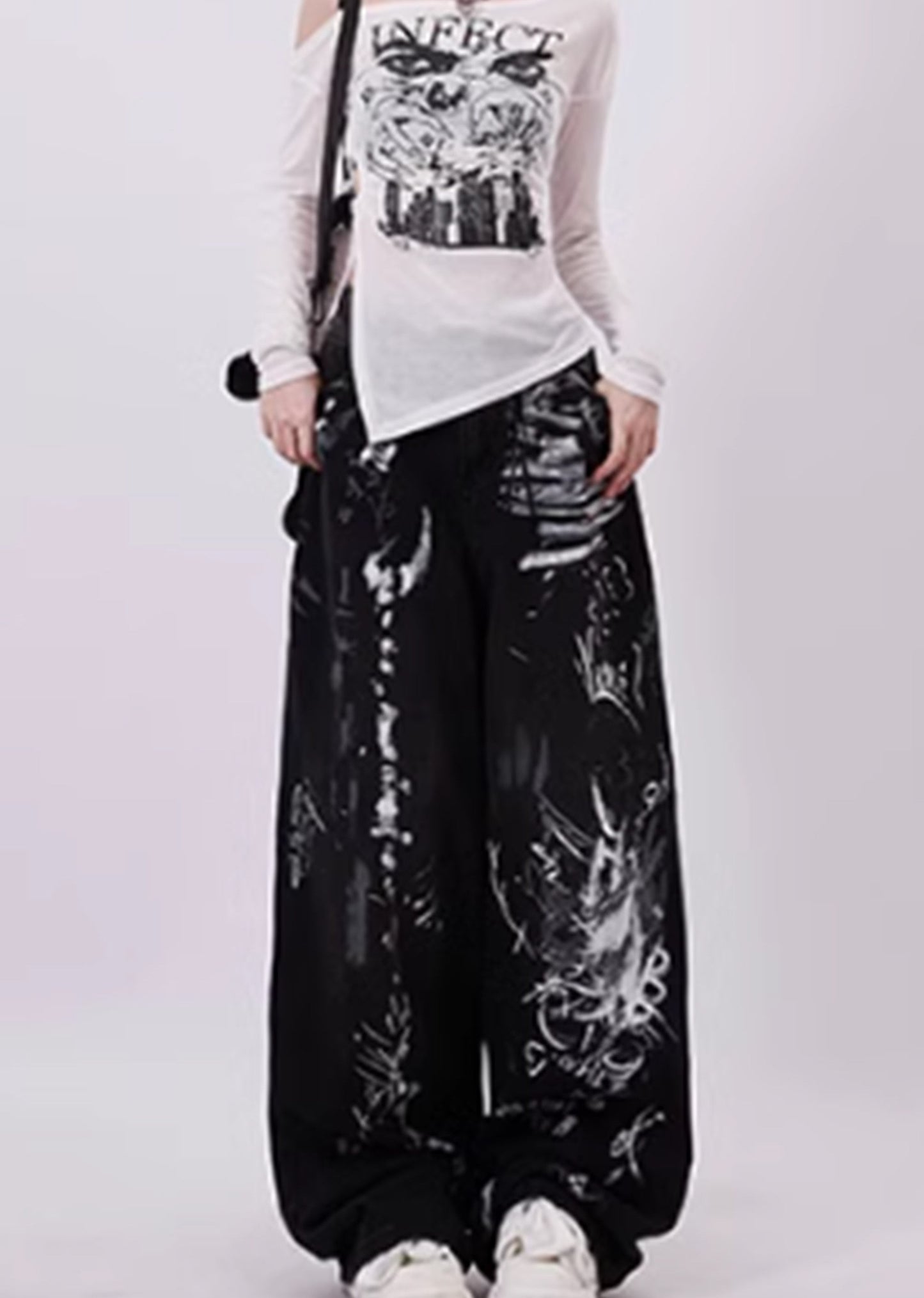 Zwarte grunge graffiti print baggy jeans