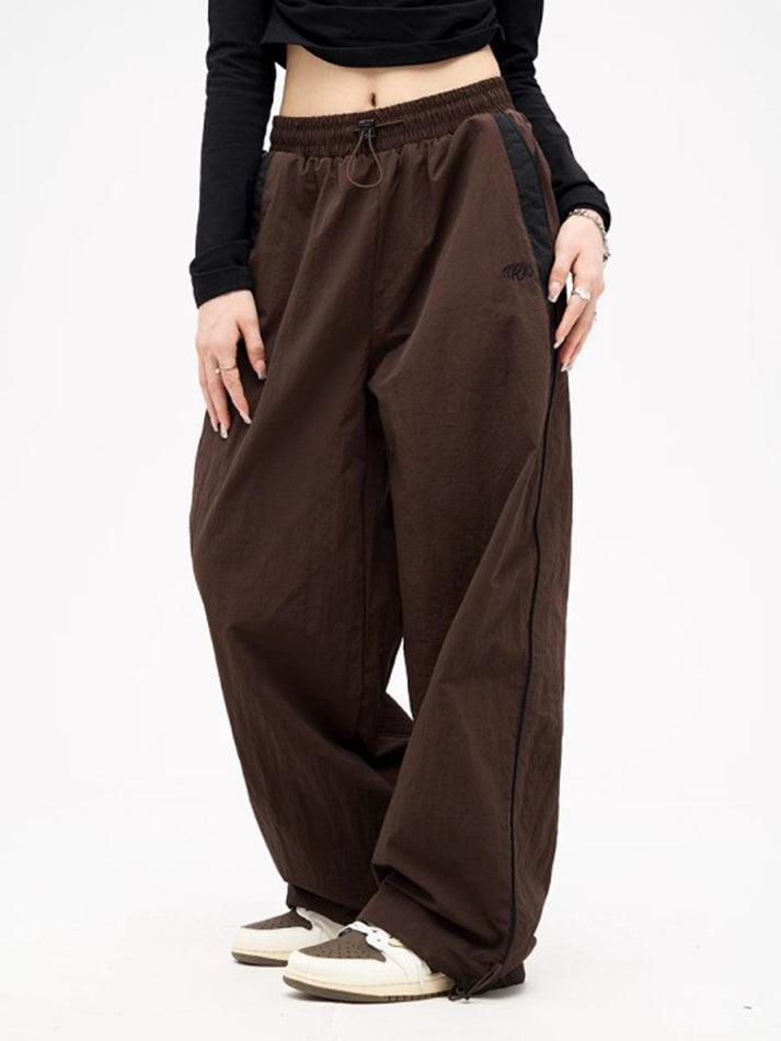 Pantalon de survêtement ample à taille élastique avec passepoil marron JY