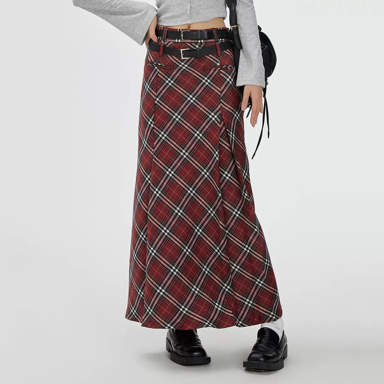 Red Vintage London Bridge Plaid Maxi Skirt