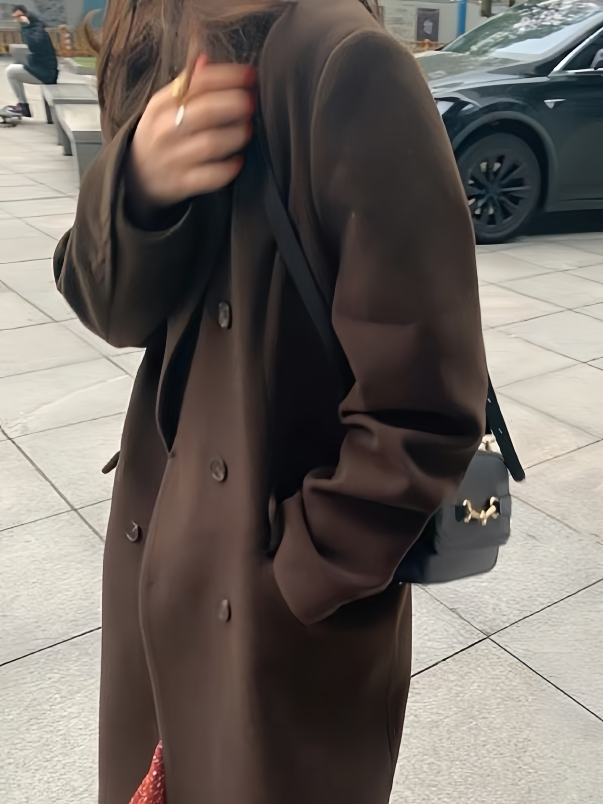 Manteau long vintage marron avec col à revers