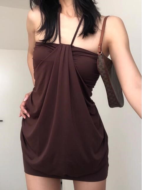 Mini-robe marron vintage à épaules dénudées et dos nu